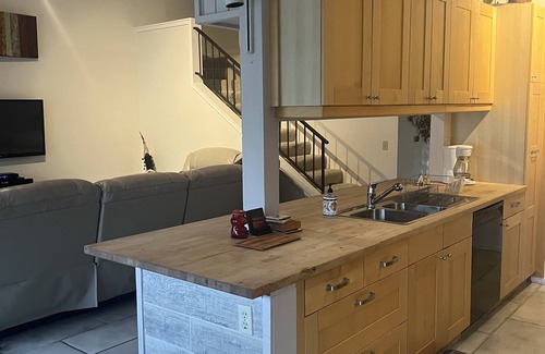 Horseshoe Bay House | Great Eclipse viewing locationnCharming 2-bedroom townhome