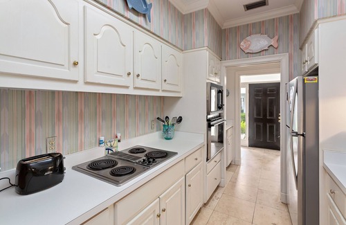 King City House | Great Family Home Close to Beach and St. Simons Island Village Area