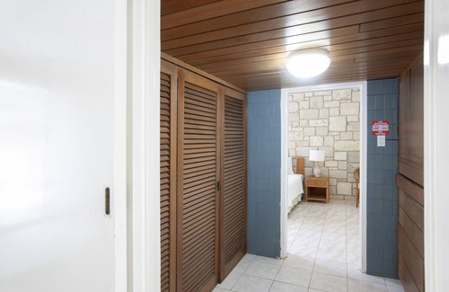 Port Antonio Hotel | Great House Standard Suite, Frenchman's Cove Resort