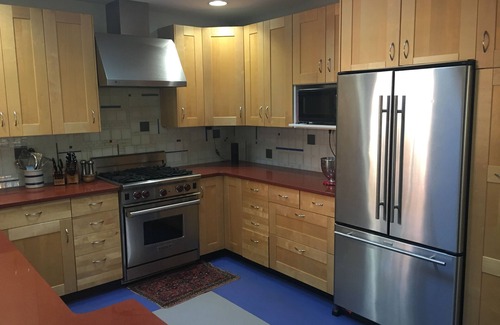 Athens House | Great location! 5 Points Classic Cottage Perfect for Gamedays and Graduation
