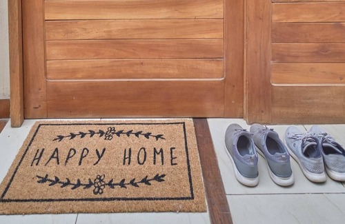 Asuncion House | Great Location, Quiet, Safe, Your Cozy Home Wait For You.