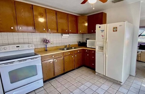 Childs Park House | Great location: Restaurants, Shops, Kayak launch, Pinellas Bike trail, and Beach