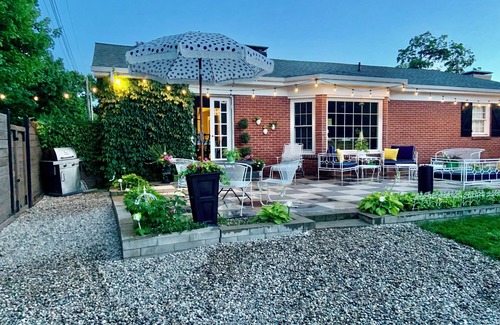South Bend House | Great ND Tailgating House! Open floor plan and close to Notre Dame.