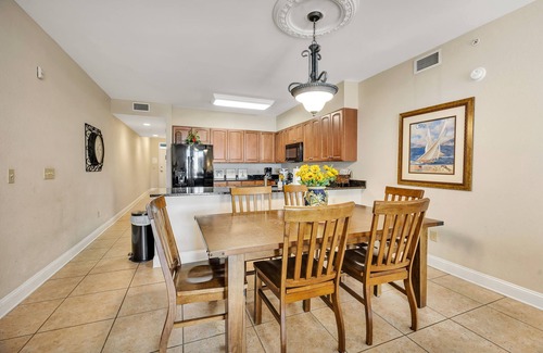Saint Simons Island Condo | Great Ocean Views - 2 bed/2 bath Pup Friendly!