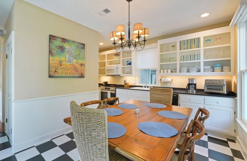 Seaside House | Great Outdoor Spaces And Short Walk To Seaside, FL Beach + 2 Adult Bikes!