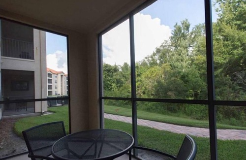 Four Corners Apartment | Great Relaxing Overnight Stay! Free Parking, Onsite Pool, Free Parking,