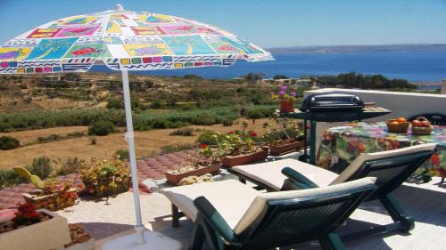Ghajnsielem House | Great Seaviews Location - FREE Gozo taxi service, Fast WIFI, Bicycles, BBQ & Parking, No Car needed