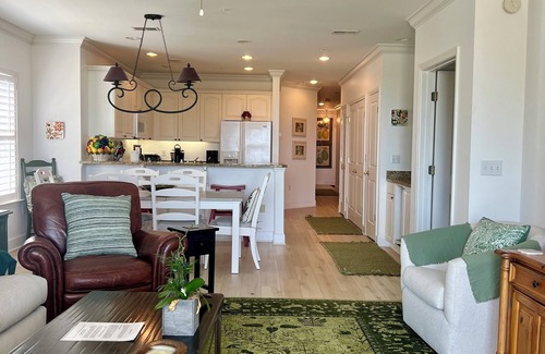 St. Simons Island Condo | Great summer rates, Location, Views, Convenience.Golf/Pool/Fitness/Biking