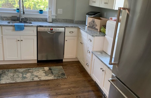 Vineyard Haven House | Great update 3 BR near ferry with pool
