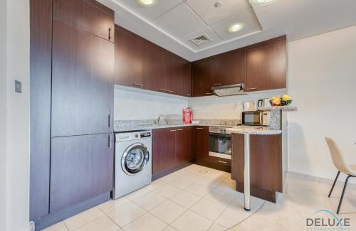Bur Dubai Apartment | Great Value Stylish Studio with Pool & Stunning Views by Deluxe Holiday Homes