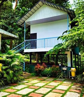 Sulthan Bathery Hotel | Green Aura By BOB
