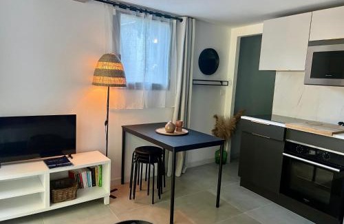 Aniane Apartment | Green Cocoon