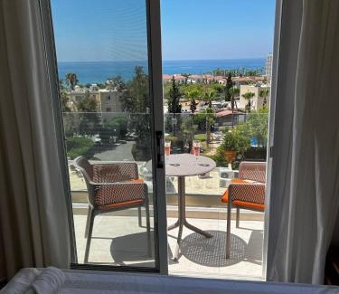 Limassol Apartment | Green Door Getaway