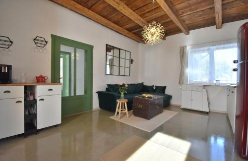 Moldovenesti House | Green Escape-Entire House