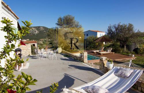 Ermionida House | Green House on the hill