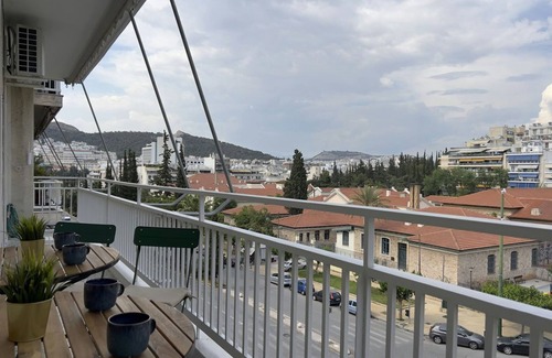 Ilisia Apartment | Green Oasis in the center of Athens