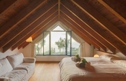 Mosteiros House | Green OceanView Relaxing Cottage