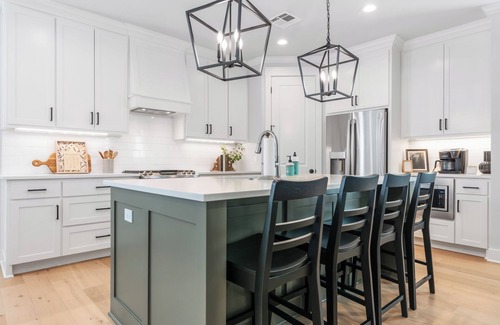 Waco House | Green Retreat on Proctor - 3.5 Bathrooms
