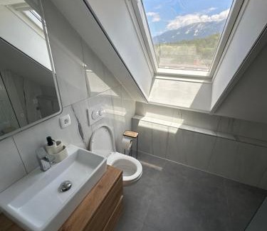 Lancovo Apartment | Green river apartments