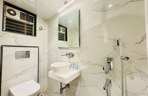 Neora Hotel | Green touch dooars Eco resort Lataguri