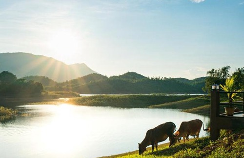 Vang Vieng Hotel | Green View Resort