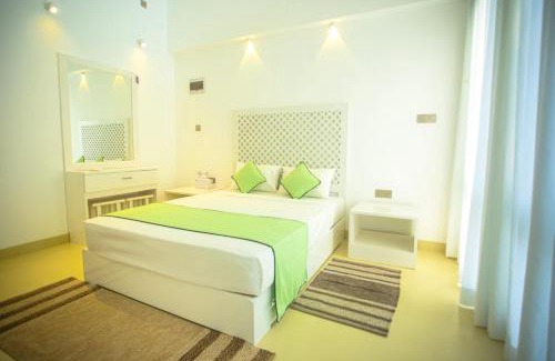 Mirissa Ski Chalet | Greencliff Mirissa