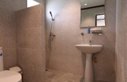 Hua Hin Hotel | Greenfield Valley Fishing Resort