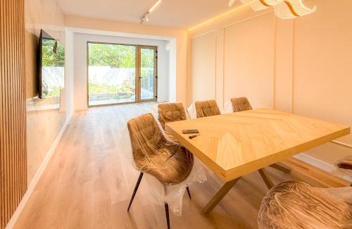 Sector 1 Apartment | GreenLake Boutique Apartments