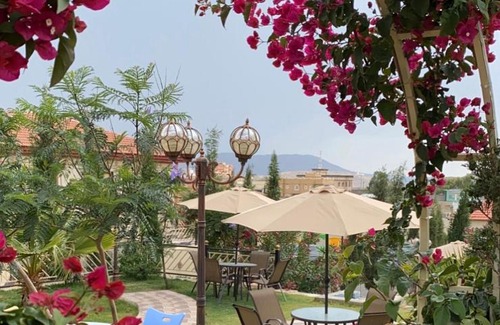 Al Bahah Ski Chalet | Greenland resort- الأرض الخضراء