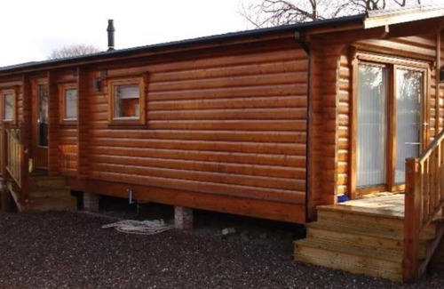 Cupar House | GreenMyre Lodges - The Malvern, Sleeps 4