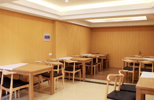 Luyang Qu Hotel | GreenTree Inn Anhui Hefei Bozhou Road Jindi Building Business Hotel
