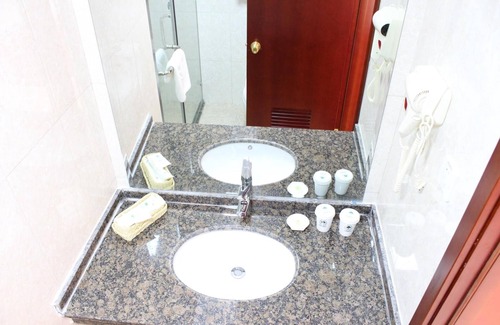 Songjiang Hotel | Greentree Inn Shanghai Songjiang Wanda Plaza Rongm