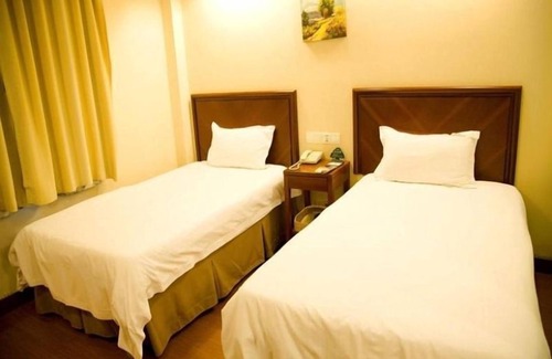 Kunshan Hotel | GreenTree Inn Suzhou Kunshan PL Xinxing Rd Express hotel