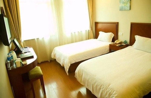 Kunshan Hotel | GreenTree Inn Suzhou Kunshan PL Xinxing Rd Express hotel