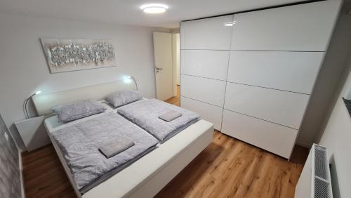 Bezigrad District Apartment | Greg's House Apartments