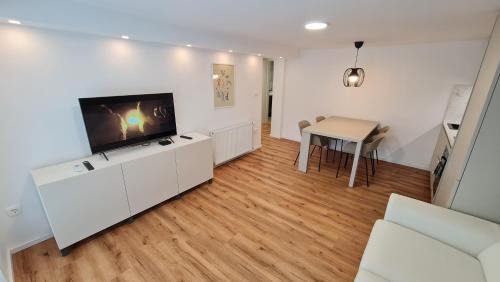Bezigrad District Apartment | Greg's House Apartments