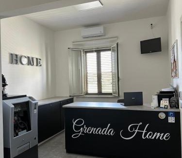 Praia a Mare Bed & Breakfast | Grenada Home