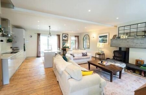 Dingle House | Greys Lane Villa - Dingle