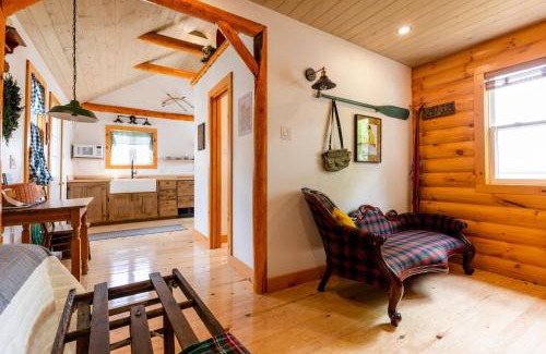 Golden Lake Resort | Greystone on Golden Lake