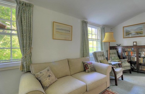 Chideock House | Greystones Cottage - Three Bedroom House, Sleeps 6