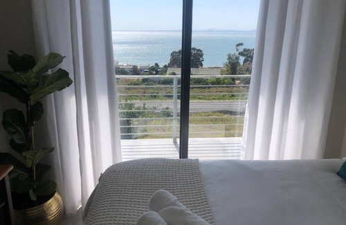 St. Helena Bay Apartment | Grietas villa 2