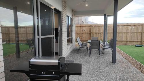 Griffin House | Griffin Family Stay 4BR New Home