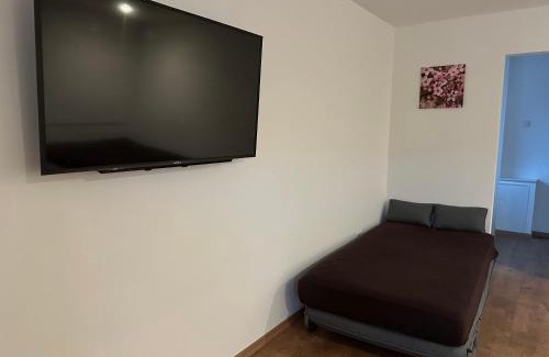 Merzig House | Große 2 Ferienwohnung Gästehaus NEUBAU Merzig 100 m2
