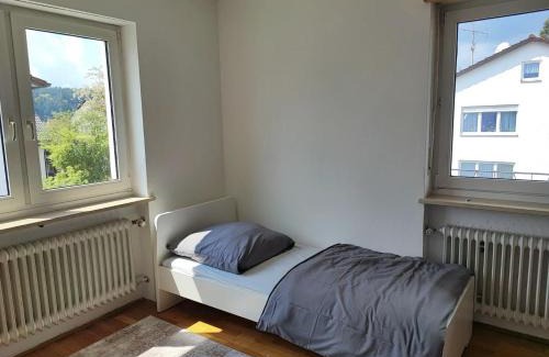Lage Apartment | Große möblierte Wohnung im Zentrum von Lage