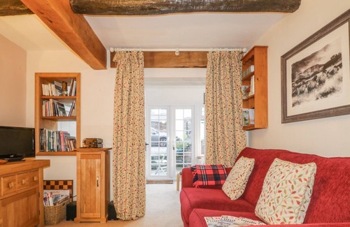 Lorton Cottage | GROOM COTTAGE, pet friendly, luxury holiday cottage in Lorton