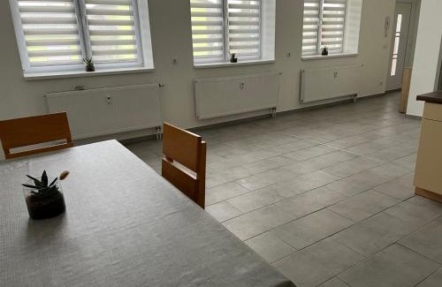 Kolkwitz Apartment | Grosse Möblierte Wohnung Zu Vermieten inkl Parkplatz , Garten