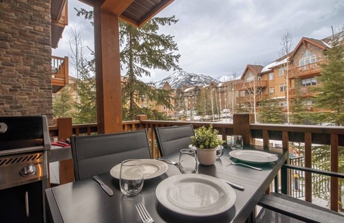Canmore Condo | Grotto Mountain Guesthouse