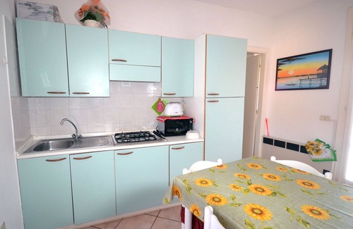 Lido delle Nazioni House | Ground floor cottage with garden