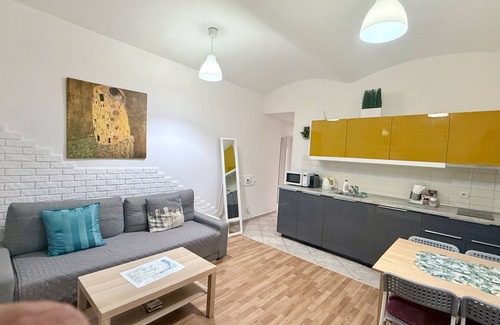Zizkov Apartment | Ground Floor Apartment