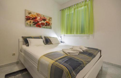 Brinje Apartment | Ground floor apartment